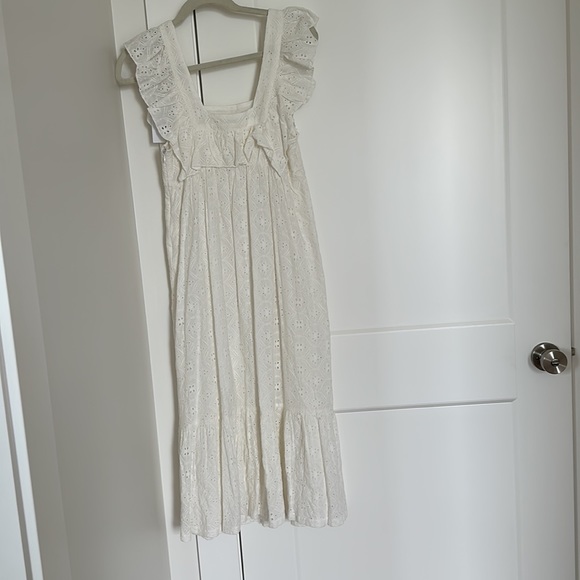 NWT Lace Dress - Picture 2 of 6